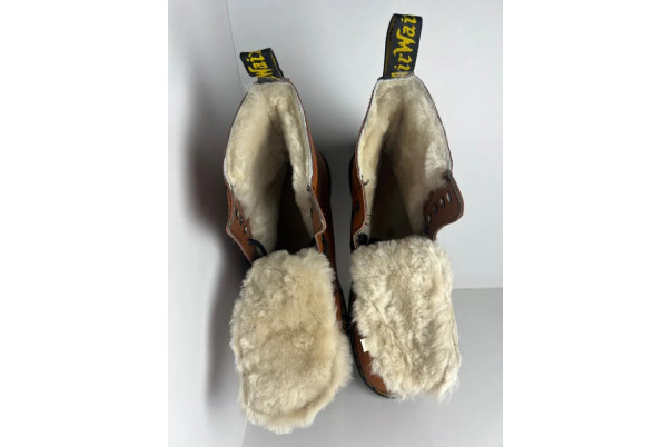 DR. MARTENS 1460 Brown Black С Мехом