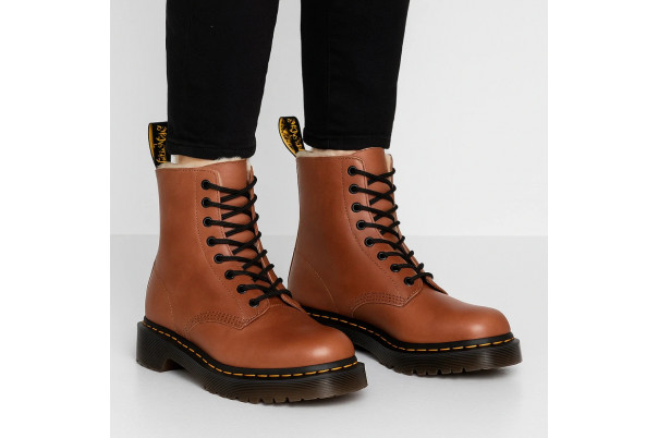 DR. MARTENS 1460 Brown Black С Мехом