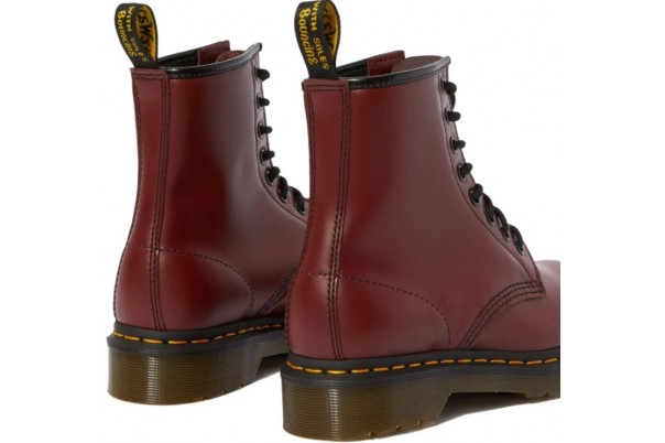 Dr Martens 1460 Smooth Cherry Red Narrow Fit