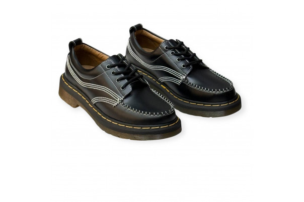 Dr. Martens Lowell Derby Shoes Black